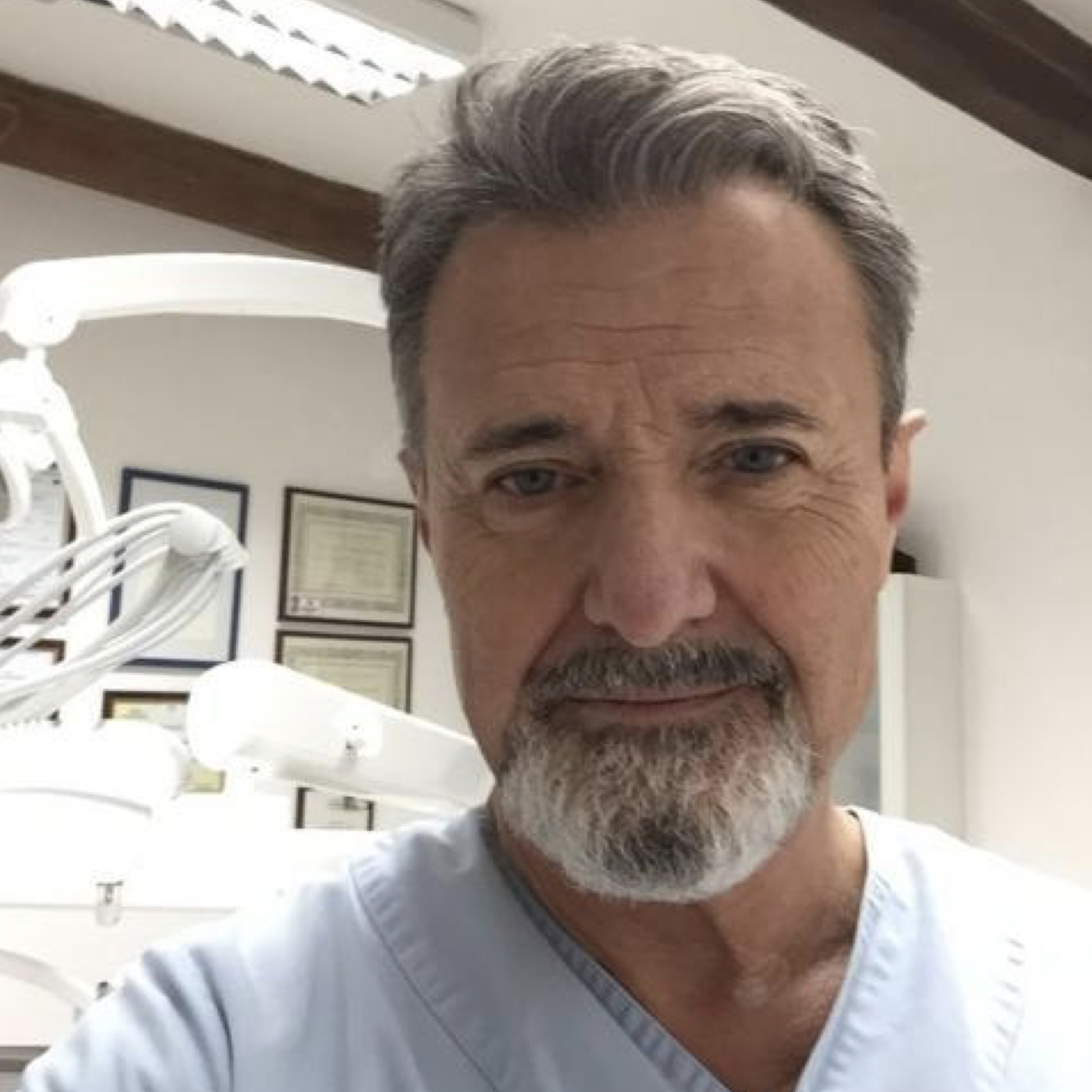 Dr. Riccardo Paratelli